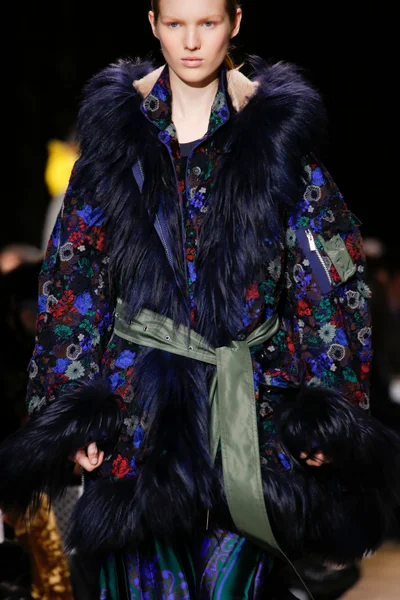 Look 37